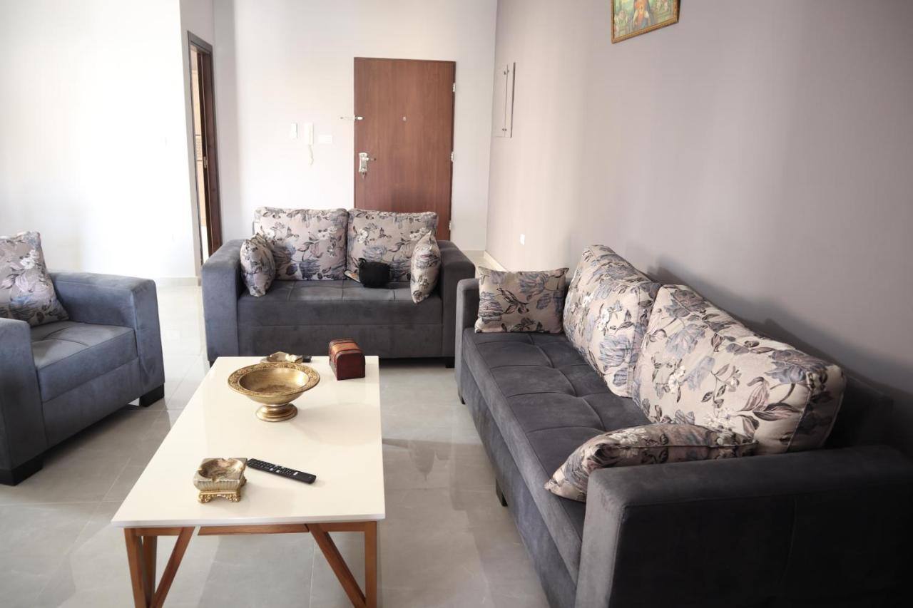 Sabrina Apartments Bethlehem Bagian luar foto
